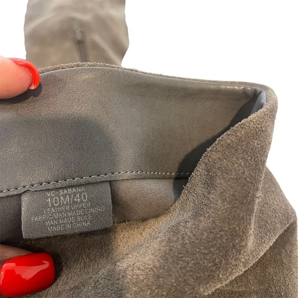 Vince Camuto Sabana Knee High Suede Grey Round Toe Boots with Stacked Heel - Picture 7 of 16